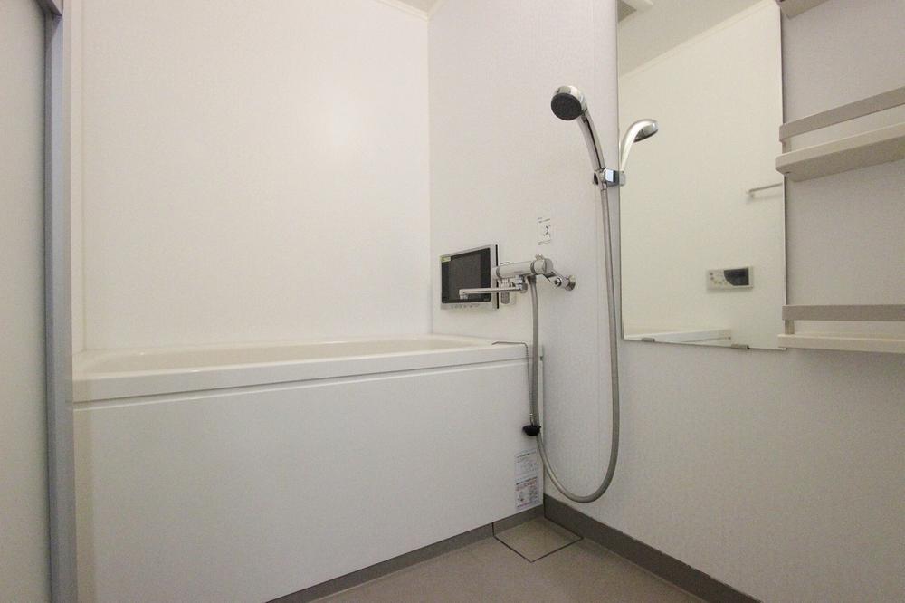 Bathroom. Water around is also beautiful