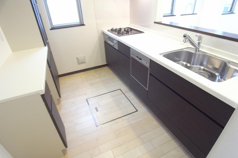 Kitchen.  [Kitchen space] 1 Building