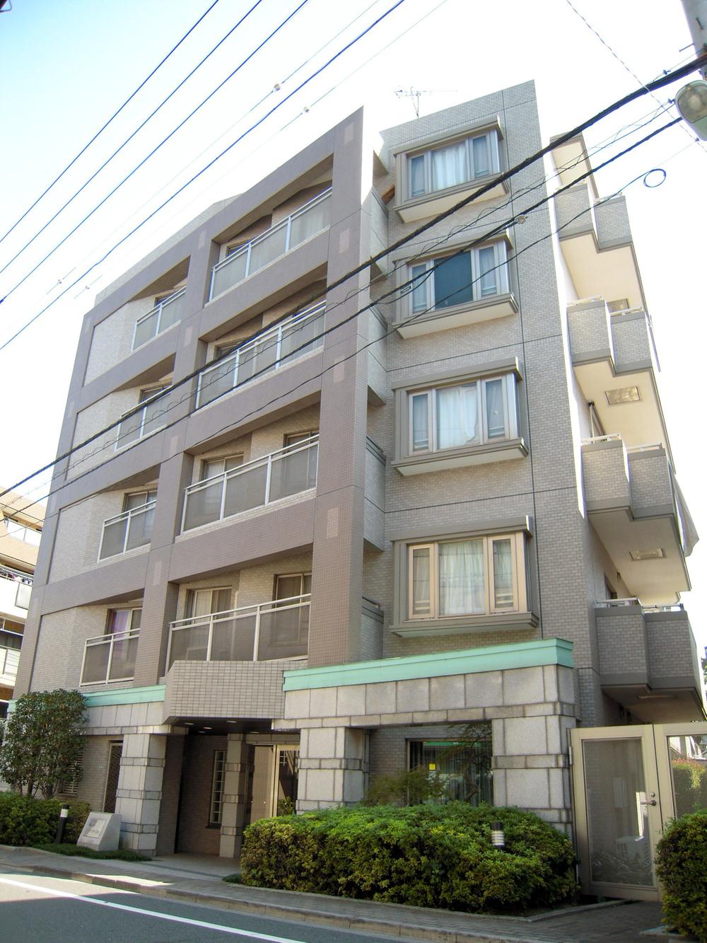 Local appearance photo. Building appearance (December 2013) Shooting