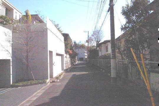 Local photos, including front road. Front road (southeast side)
