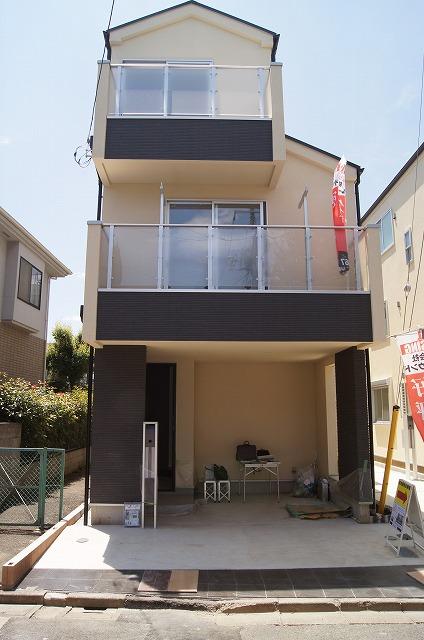 Local appearance photo