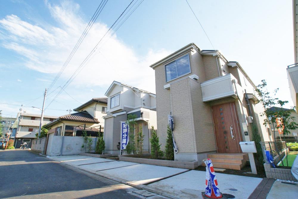 Same specifications photos (appearance). Newly built single-family Setagaya Minamikarasuyama 2-chome. Keio is the introduction of "Osan Chitose" station a 6-minute walk of newly built condominiums. LDK17 Pledge, It is a large 3LDK of all rooms 6 Pledge. Plan is a popular first floor LDK. New life I look forward to. (Example of construction)