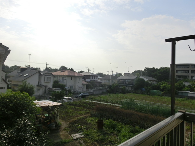 View. You will see scenery that a feeling of opening