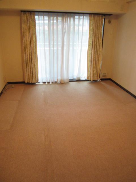 Other introspection. Indoor (10 May 2013) Shooting