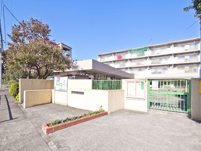 kindergarten ・ Nursery. Koume to nursery school 1140m