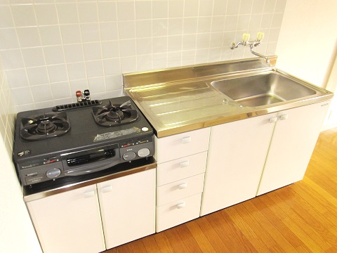 Kitchen. Two-burner gas stove installation Allowed
