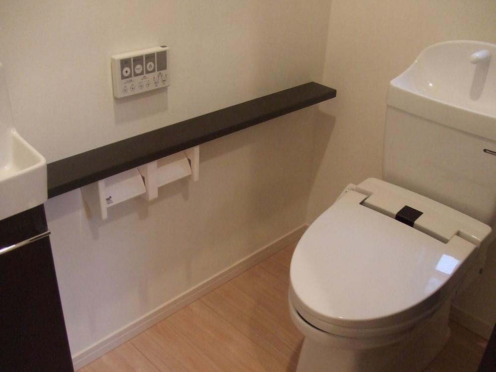 Same specifications photos (Other introspection). Toilet construction cases