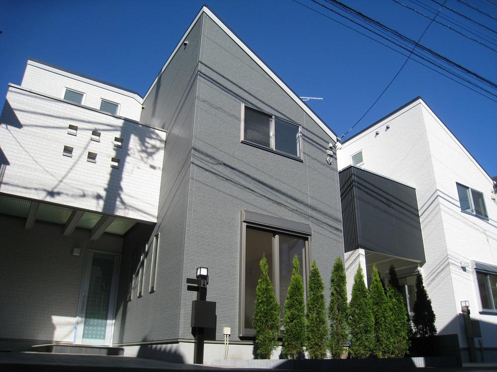 Same specifications photos (appearance). Appearance construction cases