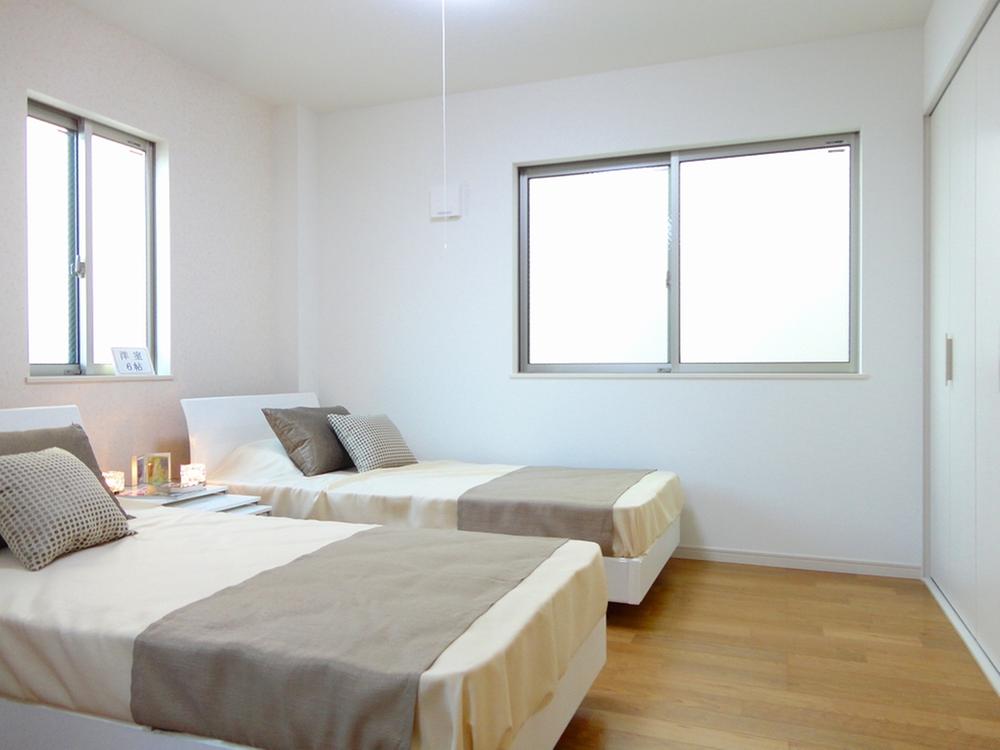 Non-living room. Indoor (08 May 2013) Shooting