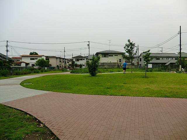 park. 968m until Soshigaya park