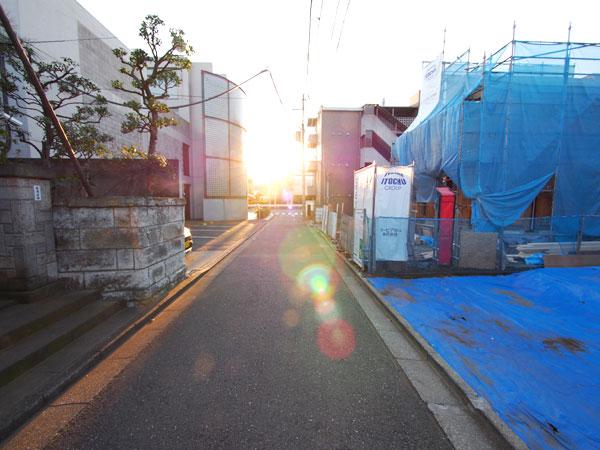 Local photos, including front road. Frontal road