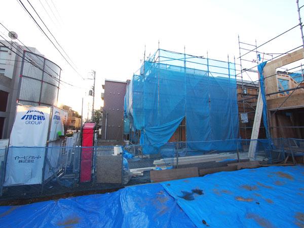 Local appearance photo. Local (12 May 2013) shooting B compartment