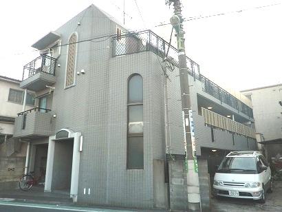 Local appearance photo. Local (12 May 2013) Shooting