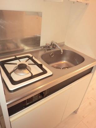 Kitchen. Indoor (12 May 2013)) shooting