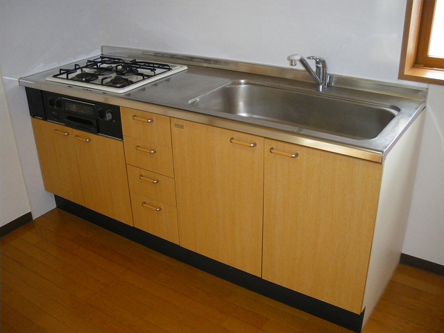 Kitchen. 3-neck of the system Kitchen With grill