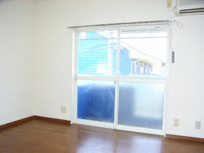 Living and room. Bright two-sided lighting Western-style ☆