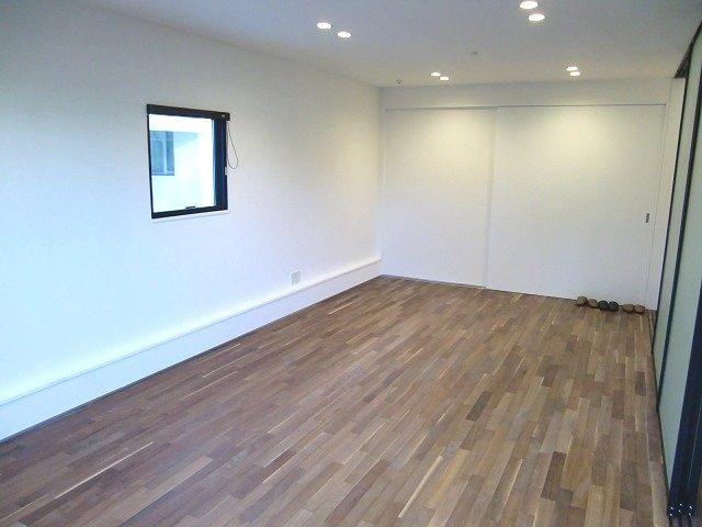 Living. Example of construction