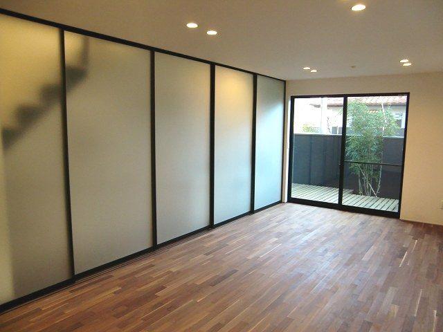 Living. Example of construction