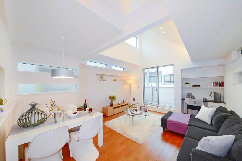 Living. Indoor (2012 years) Shooting Building B