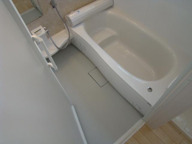 Same specifications photo (bathroom). Same specifications