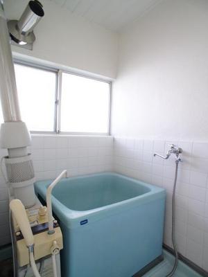 Bath. In a clean bathroom, You can relax heal fatigue of the day.