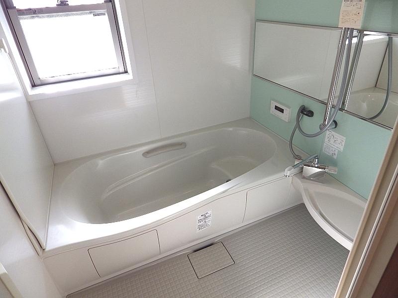 Bathroom. Indoor (September 2013) Shooting