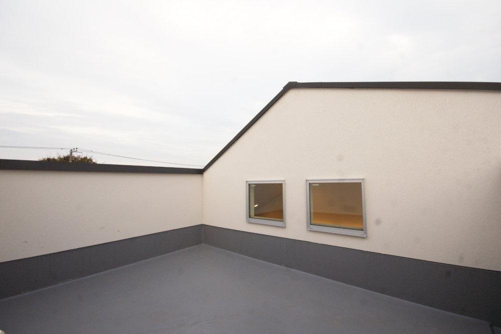 Balcony. Spacious roof balcony. 