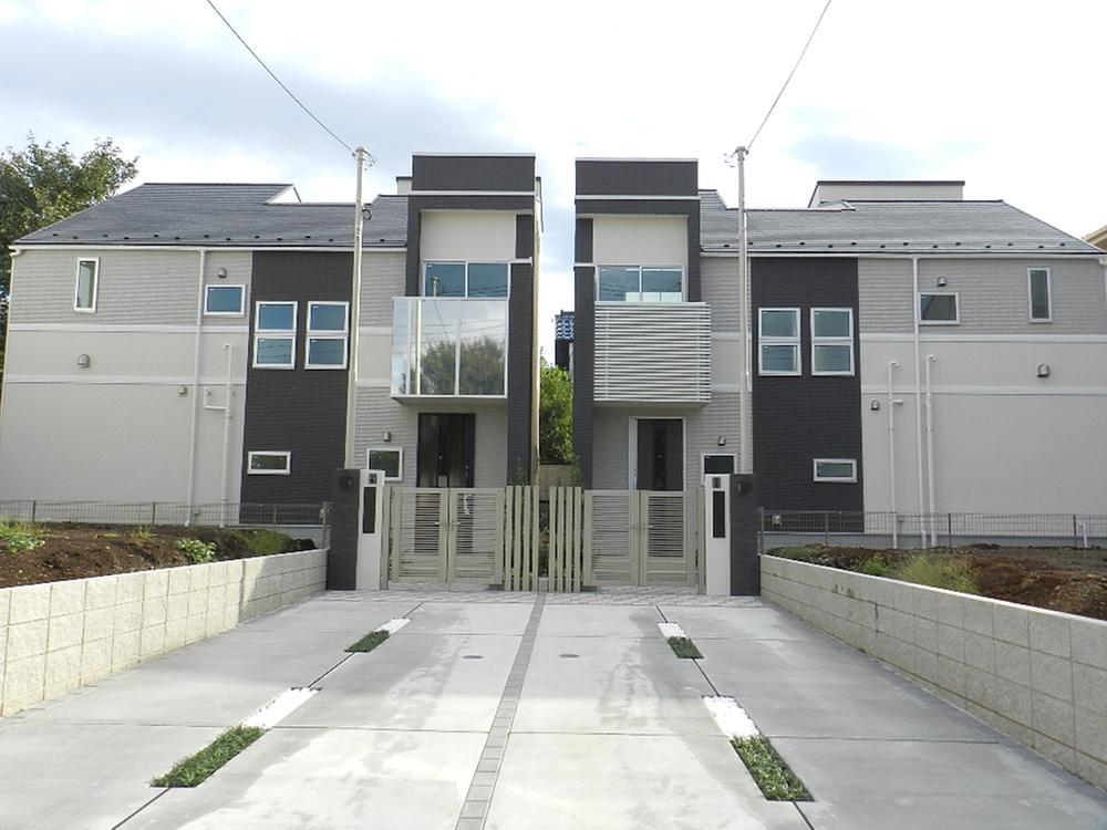 Local appearance photo. Local (12 May 2013) Shooting