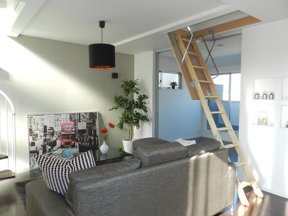 Living. Indoor (12 May 2013) Shooting