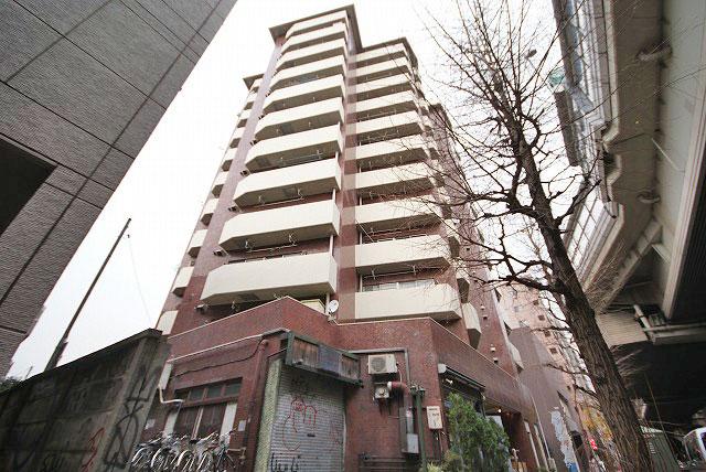 Local appearance photo. Local (12 May 2013) Shooting