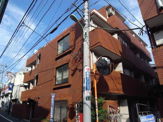 Local appearance photo