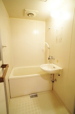 Bath. Bathroom washbasin ☆