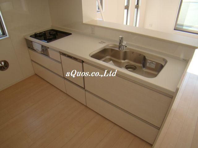 Same specifications photo (kitchen). Same specifications