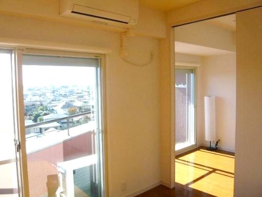 Same specifications photos (Other introspection)