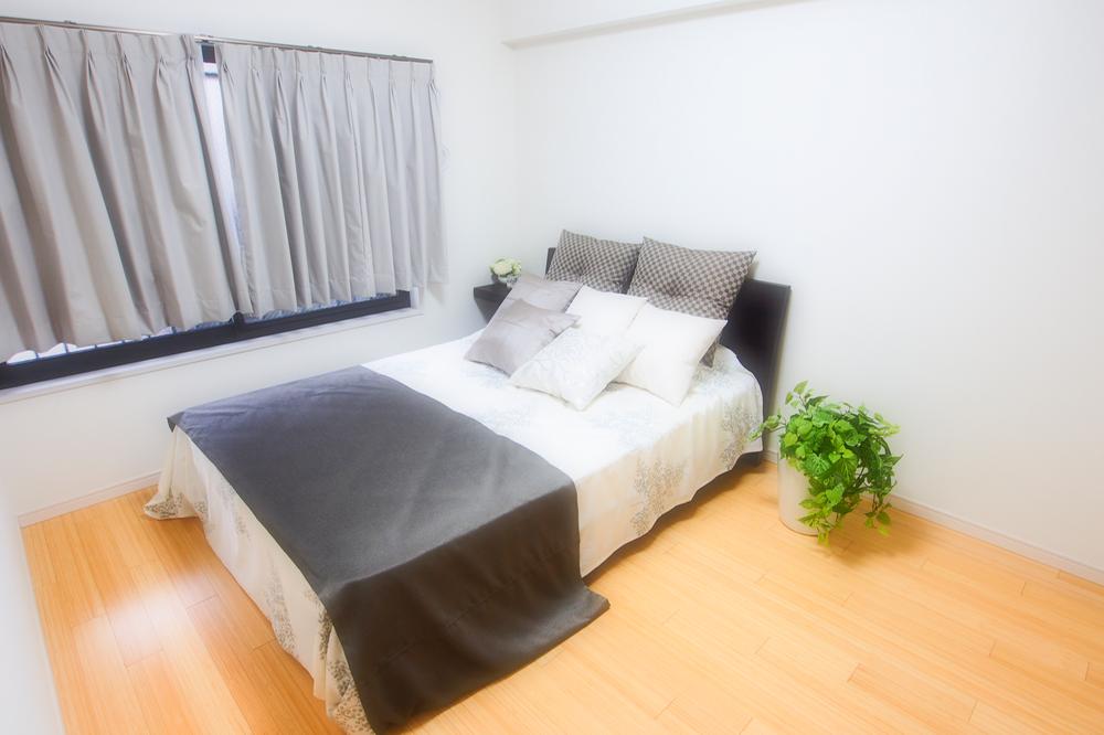 Non-living room. Indoor (12 May 2013) Shooting