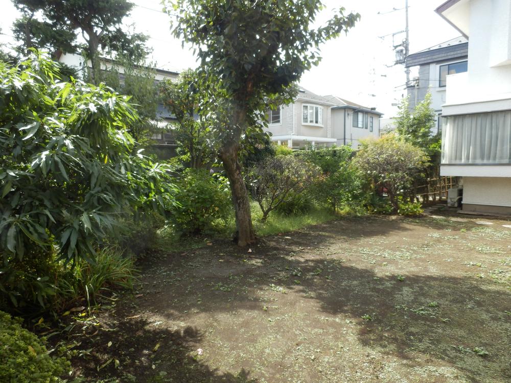 Local land photo. Local (10 May 2013) Shooting