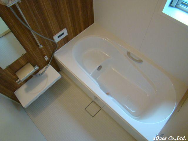 Same specifications photo (bathroom). Same specifications