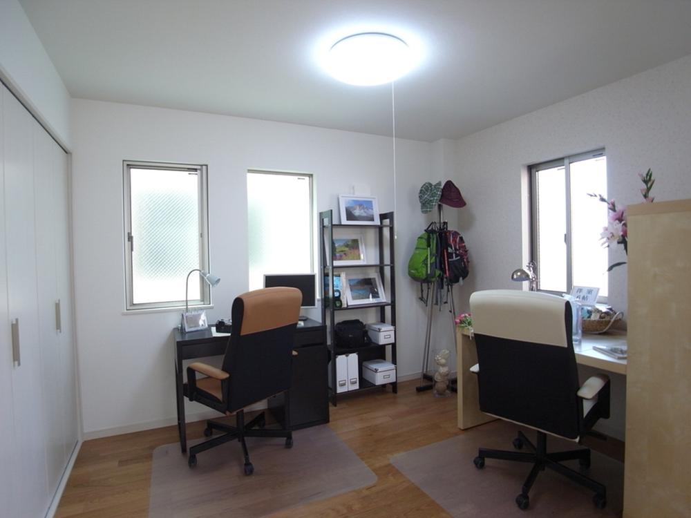 Non-living room. Indoor (September 2013) Shooting