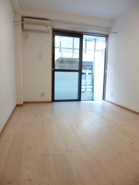 Living and room. Southwest of stylish rooms