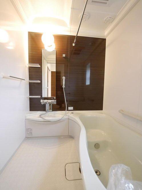 Same specifications photo (bathroom). Same specifications