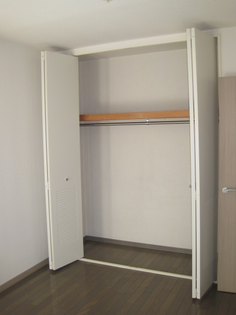 Receipt. It is housed in Western-style 5.8