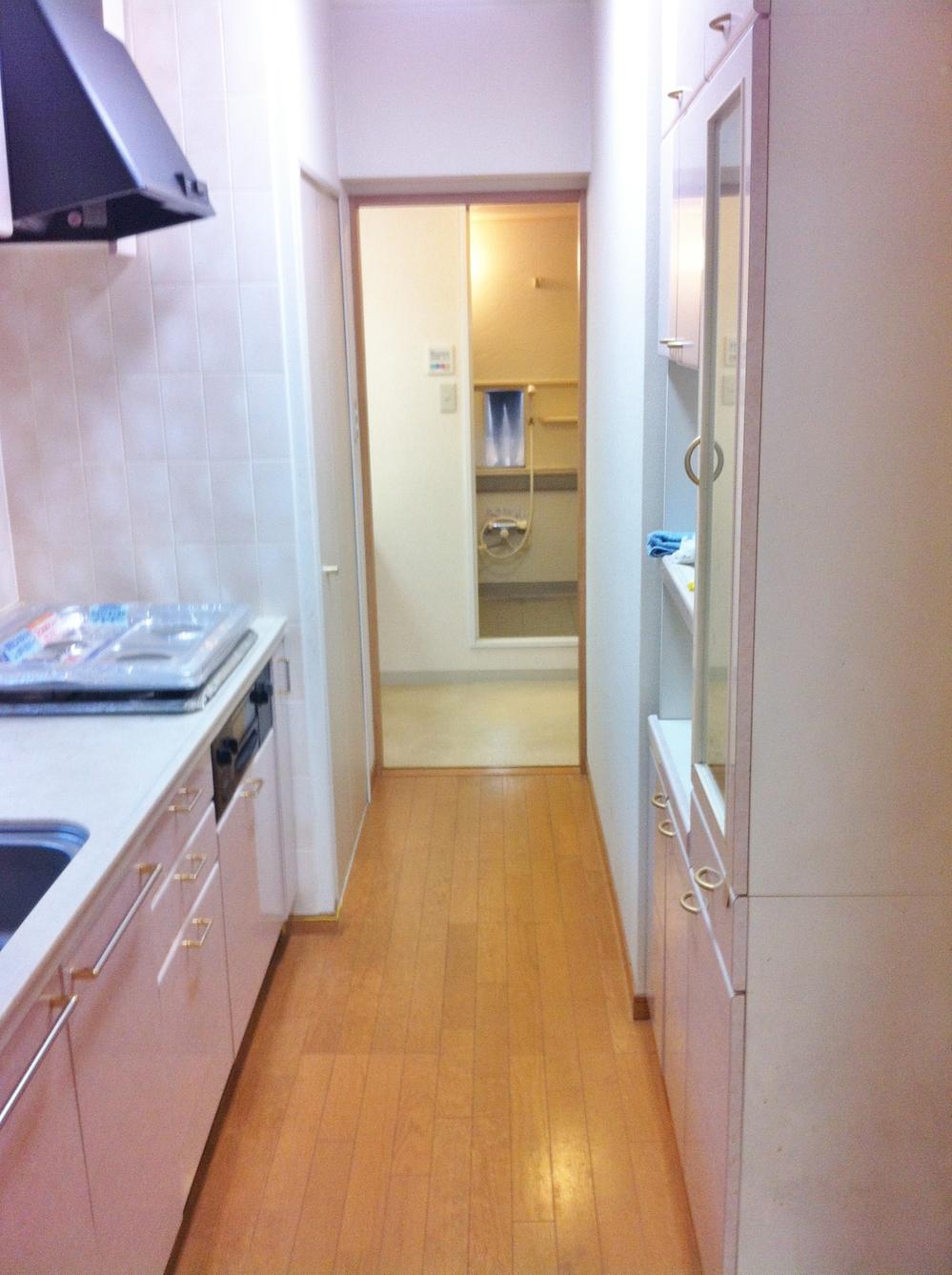 Kitchen. Indoor 2013 / 11 shooting