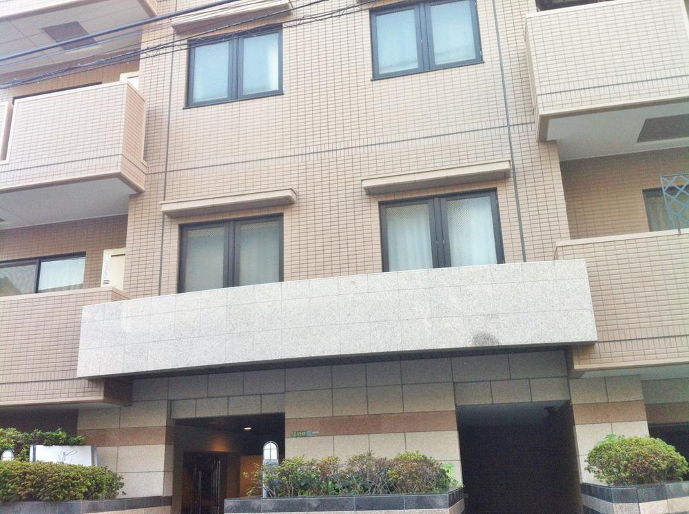 Local appearance photo. local