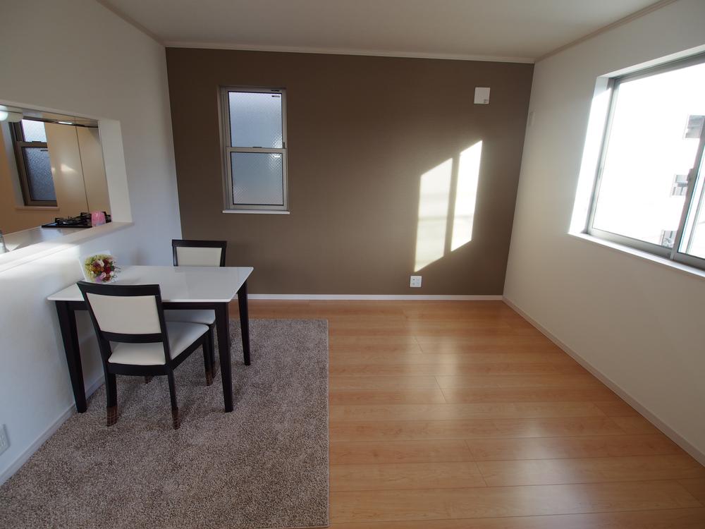 Living. Indoor (12 May 2013) Shooting