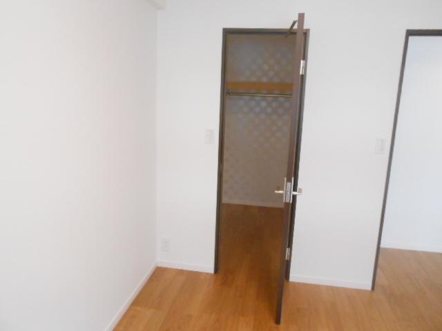 Non-living room. Yotsuya eaves fifth Kyodo City Corporation