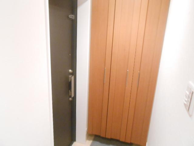 Entrance. Day God duo stage Kamikitazawa