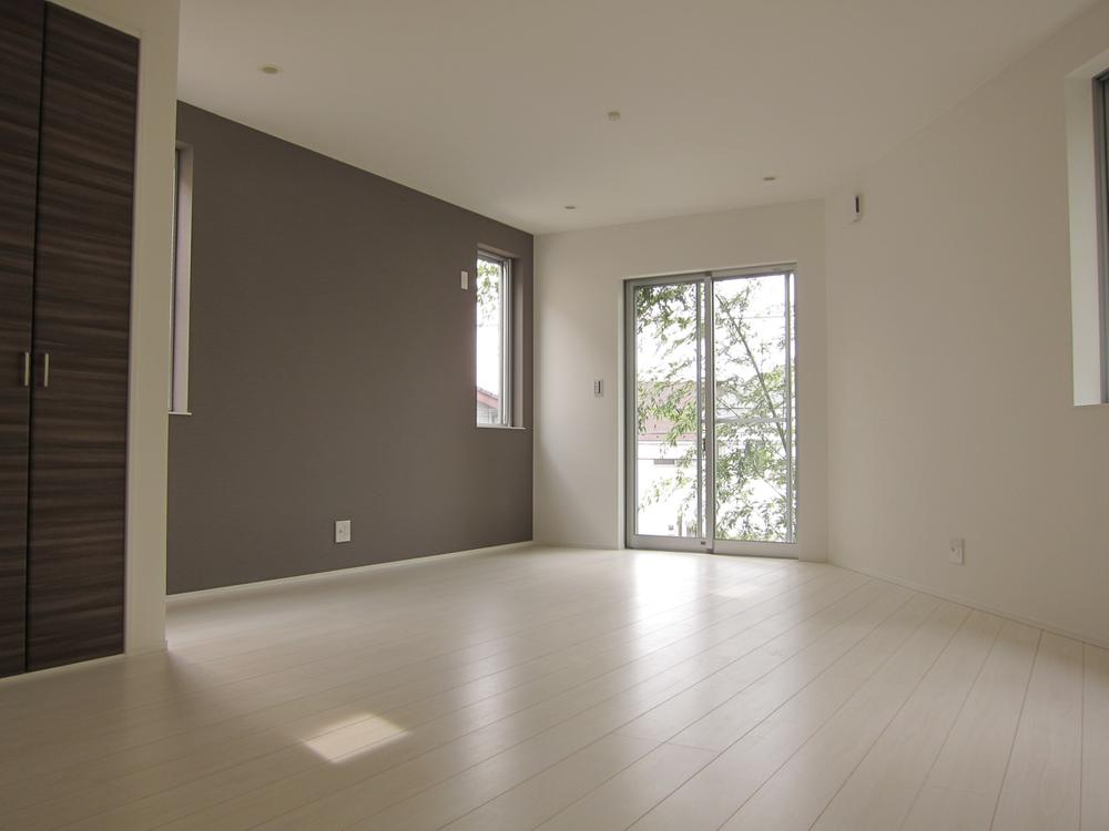 Living. Indoor (11 May 2013) Shooting