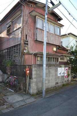 Local land photo. Appearance is a picture.