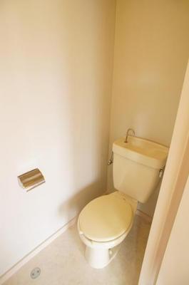 Toilet. ☆ Bus toilet by