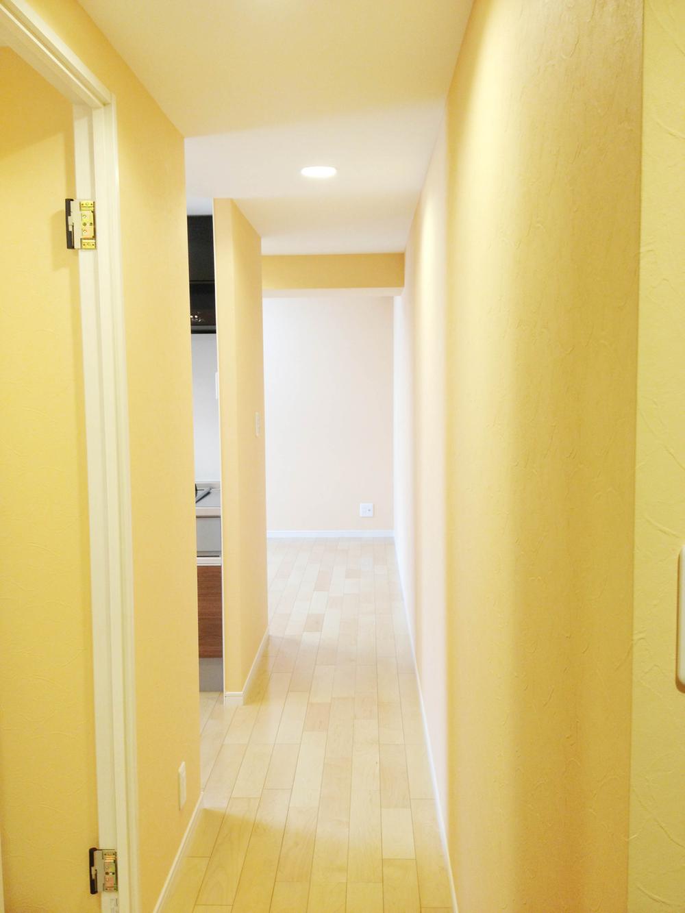 Other. Room (August 2013) Shooting